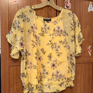 Beautiful yellow blouse